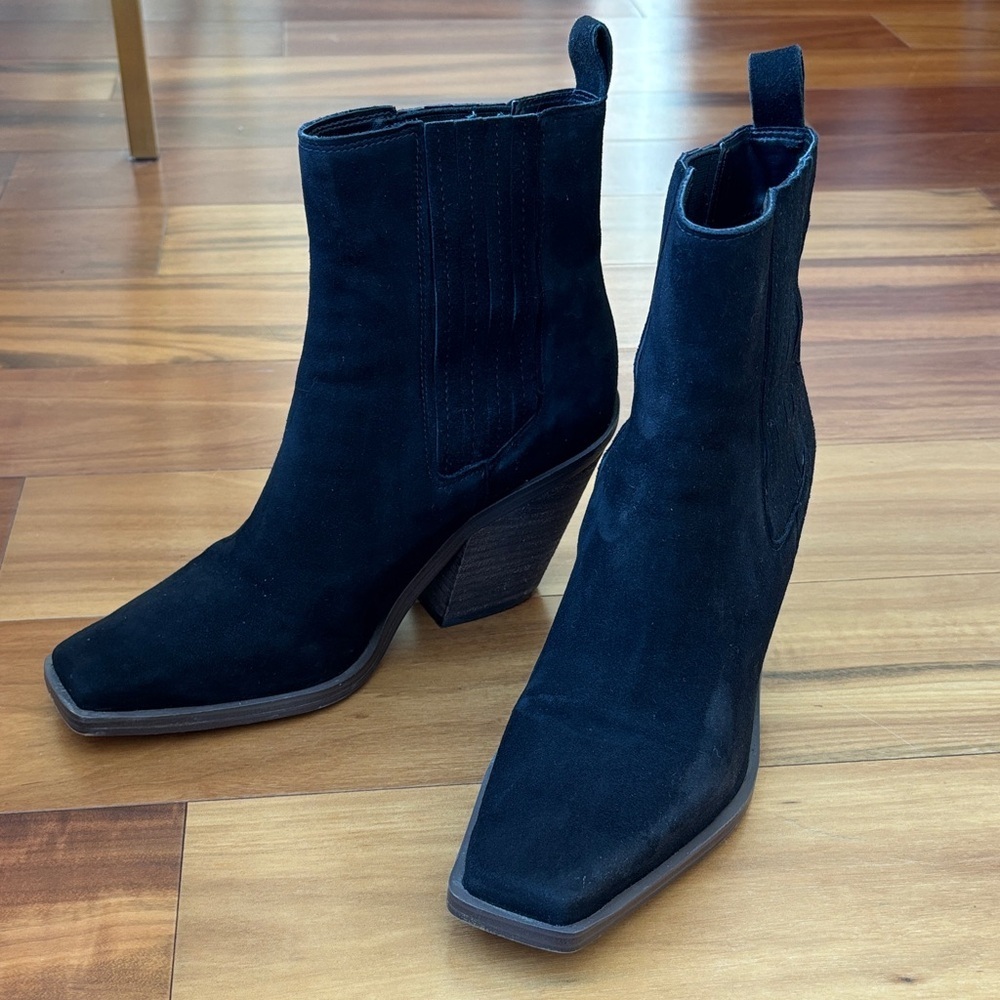 Vince Camuto boots